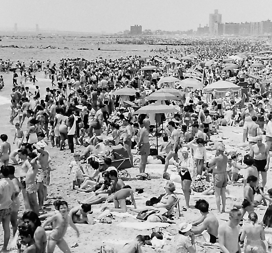 Coney-Island-beach-crowds-late-1950s